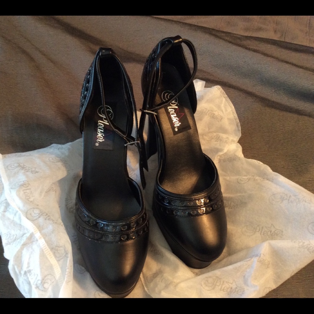 Pleaser platform maryjanes
